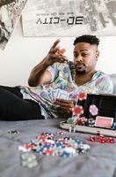 phí rút tiền Fun88